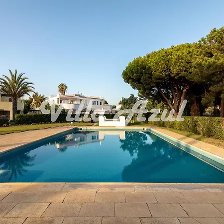 Elegant With Private Pool In Quarteira Villa *