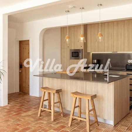 Villa Elegant With Private Pool In Quarteira