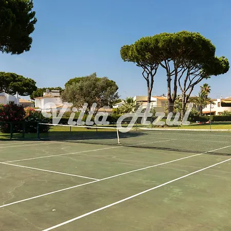 Elegant With Private Pool In Quarteira *