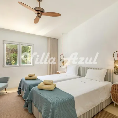 Villa Elegant With Private Pool In Quarteira