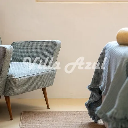 Elegant With Private Pool In Quarteira Vilamoura