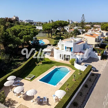 Elegant With Private Pool In Quarteira * Vilamoura