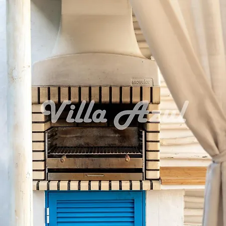 Elegant With Private Pool In Quarteira Villa
