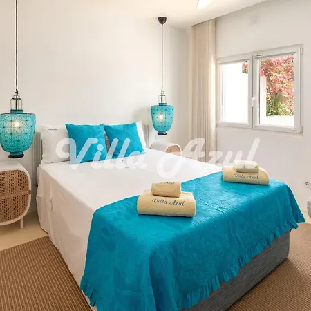 Elegant With Private Pool In Quarteira *