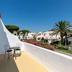 Elegant With Private Pool In Quarteira Villa Vilamoura