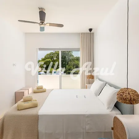 Elegant With Private Pool In Quarteira Villa